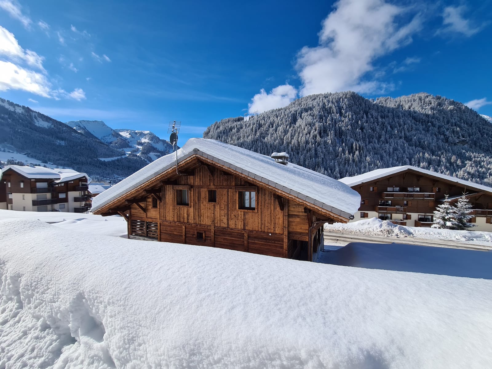 Chalet Chante Merle Photos